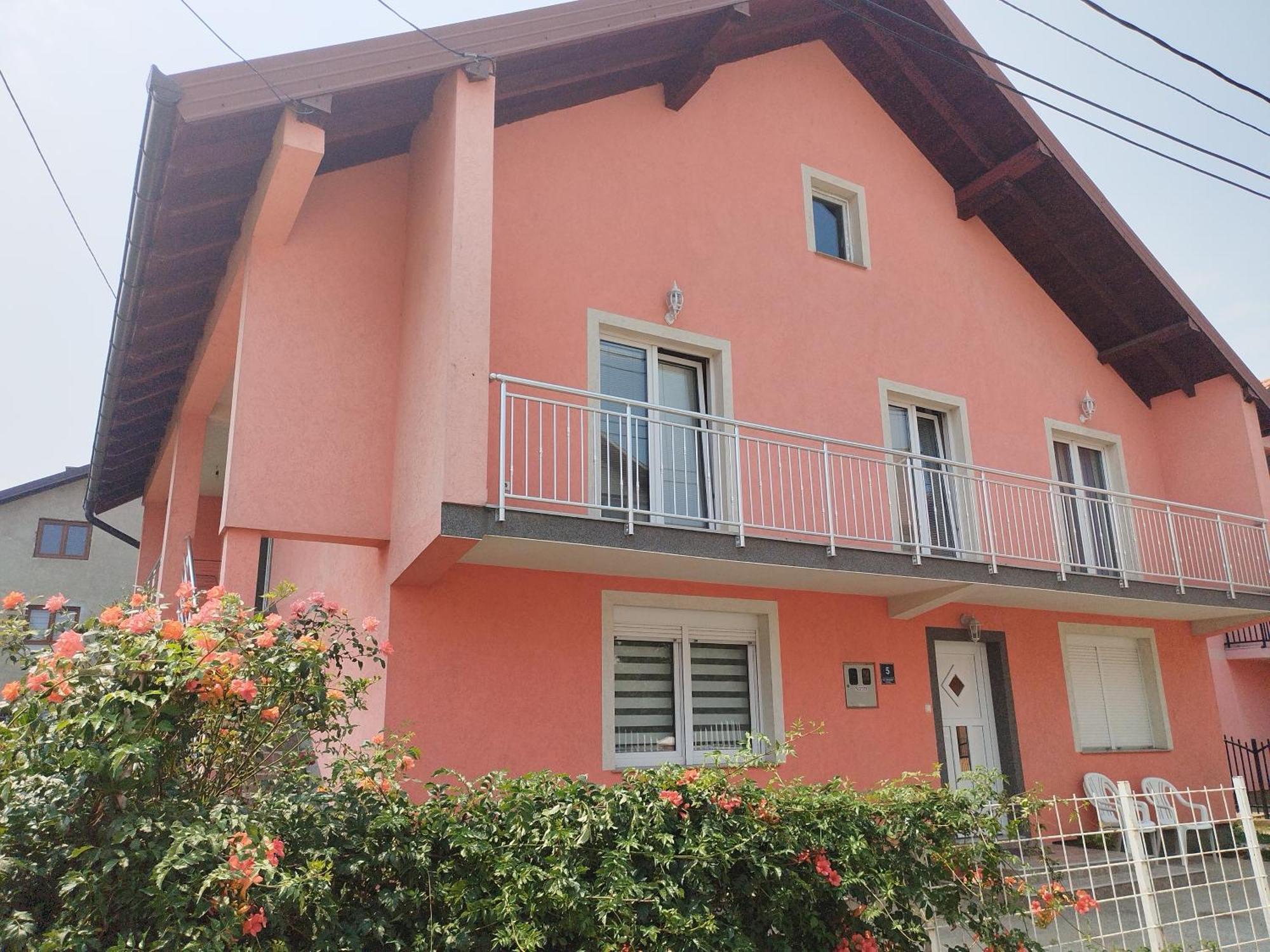 Apartman Leki SJJ Exteriér fotografie